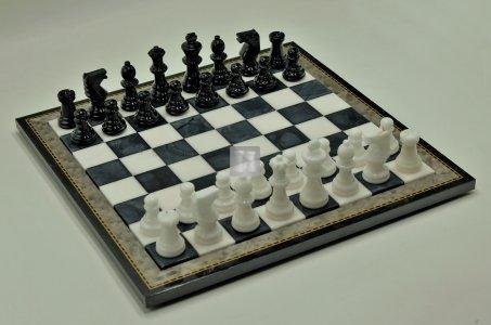 Alabaster Chess Set black/white cm 38x38