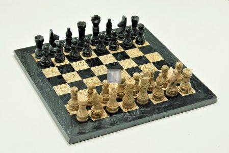 Black and Koral marble chess set - 30.5 x 30.5 cm - Black side
