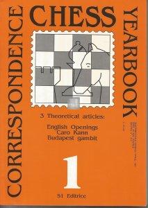 Correspondence Chess Yearbook all 15 issues 59 €, one at 9 € - 2nd hand