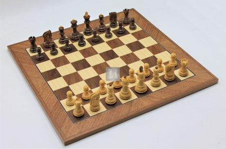 Chess Set: Fraser
