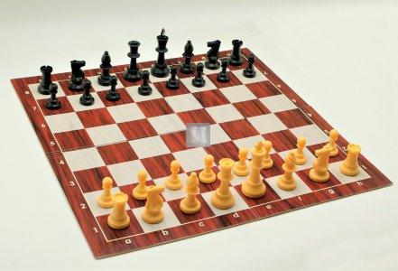 Chess Set: Lubiana
