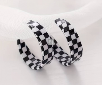 Circle chess earrings