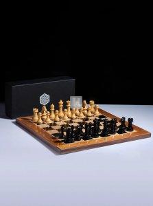Official FIDE chess set
