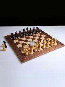 Official FIDE chess set, Home Edition, Walnut