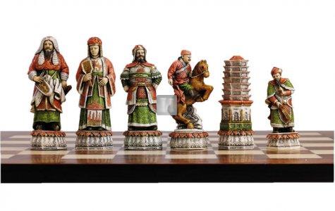 Chinese vs Mongolian chess set