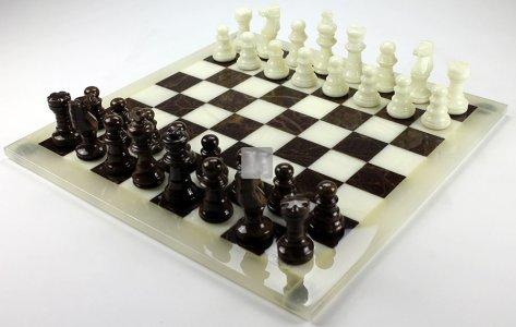 Scacchi in alabastro bianco/marrone Re mm.78 (solo scacchi, no scacchiera)