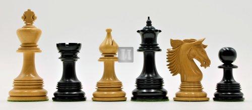 'Magnificent' Staunton boxwood-ebony chessmen - King height: 110 mm