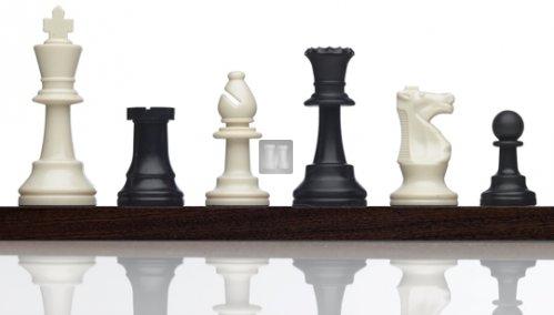 King mm.76 - Plastic Chess Set "Gambit" - Black/White