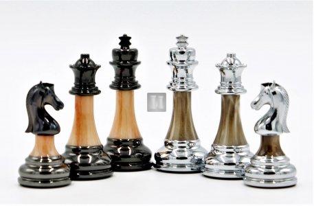 High-quality silver- bronze metal chess pieces; king height: 4.5''