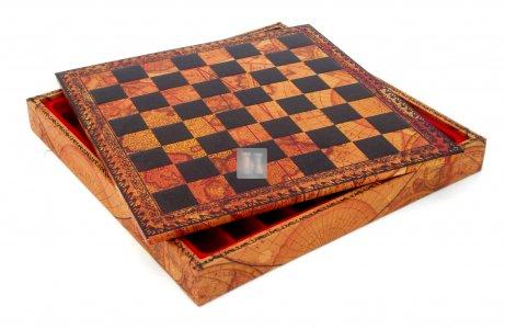 Leatherlike chessboard/box cm 28x28, world map