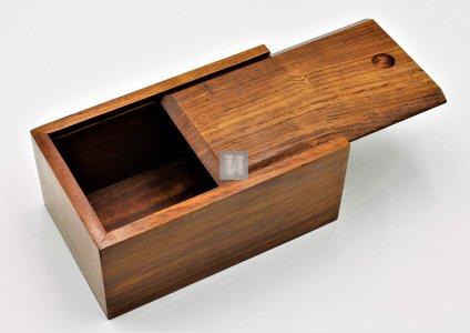 Scatola per scacchi in legno di noce modello "Slide"