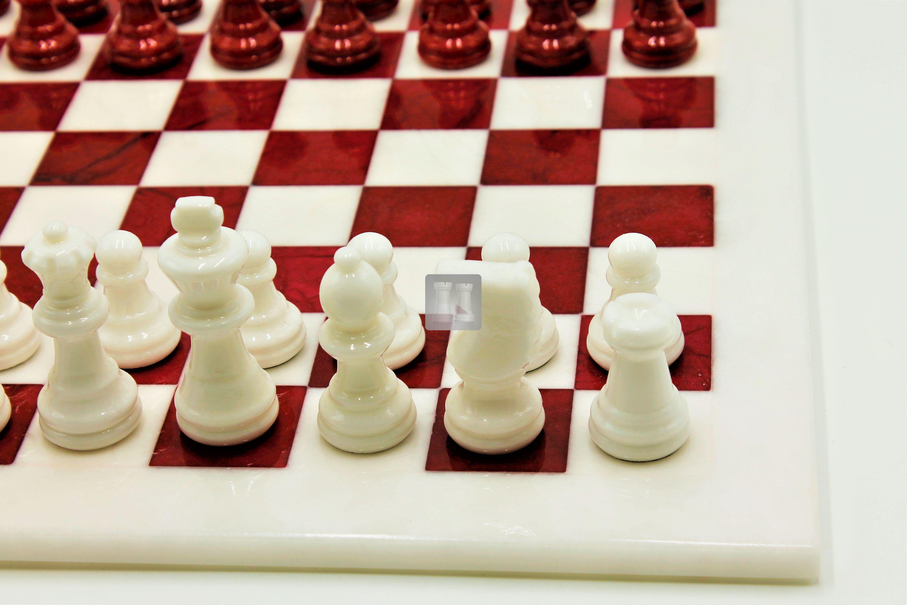 Rosso e Bianco Alabastro set di scacchi 14.5 pollici 